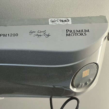 PREMIUM MOTORS